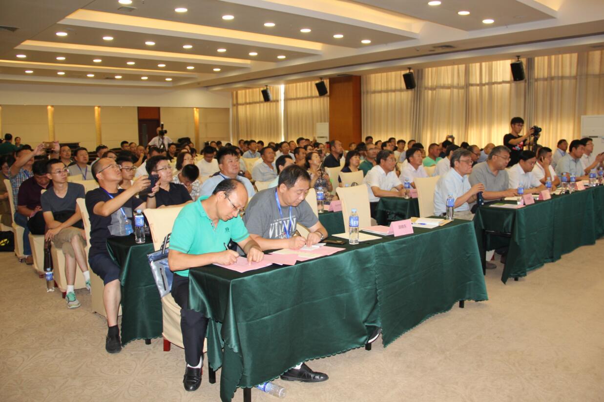 內(nèi)蒙古肉牛肉羊產(chǎn)業(yè)高質(zhì)量發(fā)展論壇如期舉行